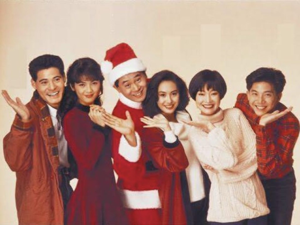 朱茵（右三）1991年加入TVB，並以學生身份任兒童節目《閃電傳真機》主持。