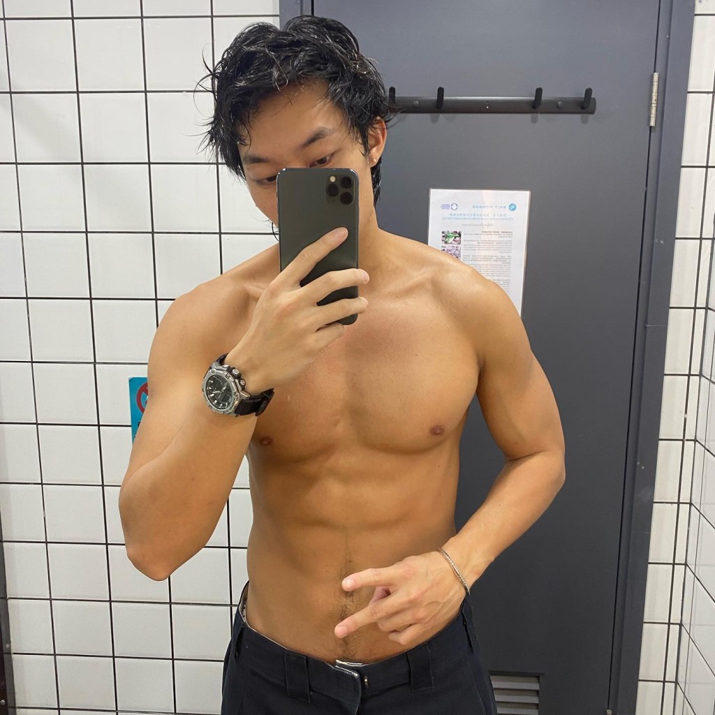 原來佢都幾大隻。