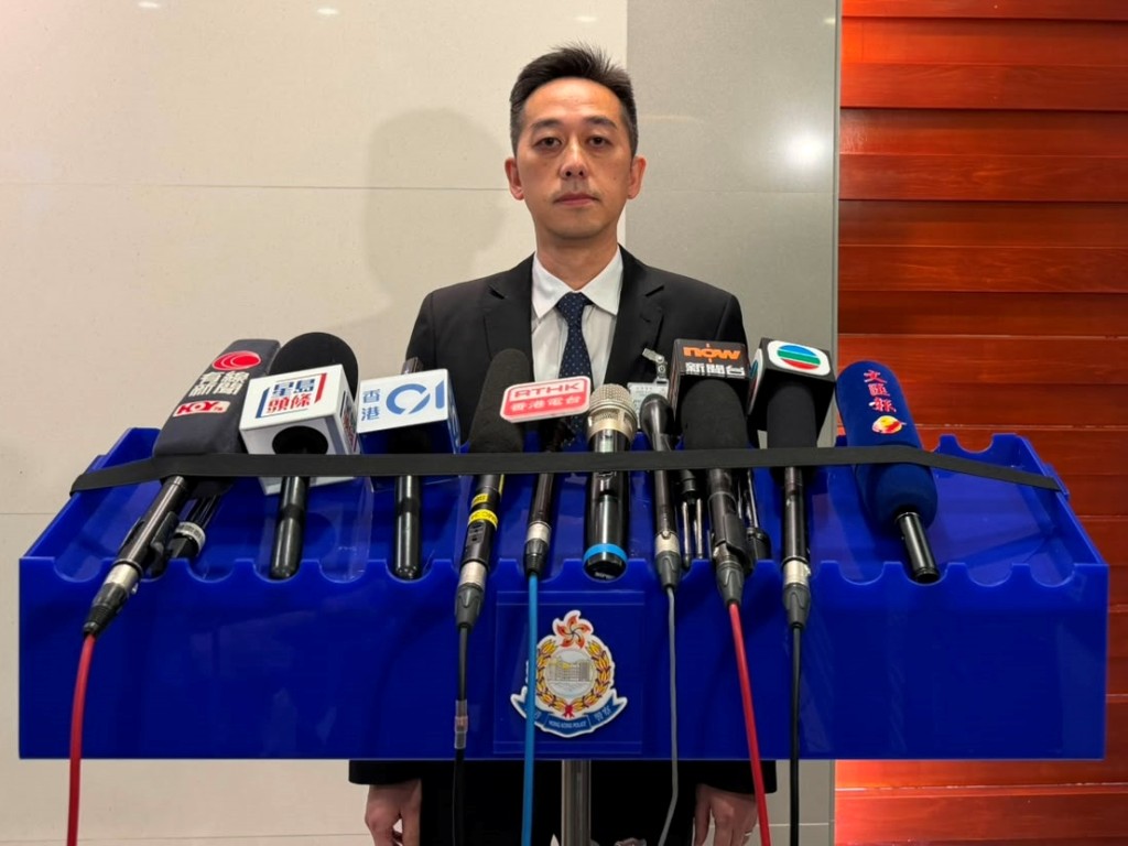 警方西九龙总区刑事总部警司程知仁交代案情。
