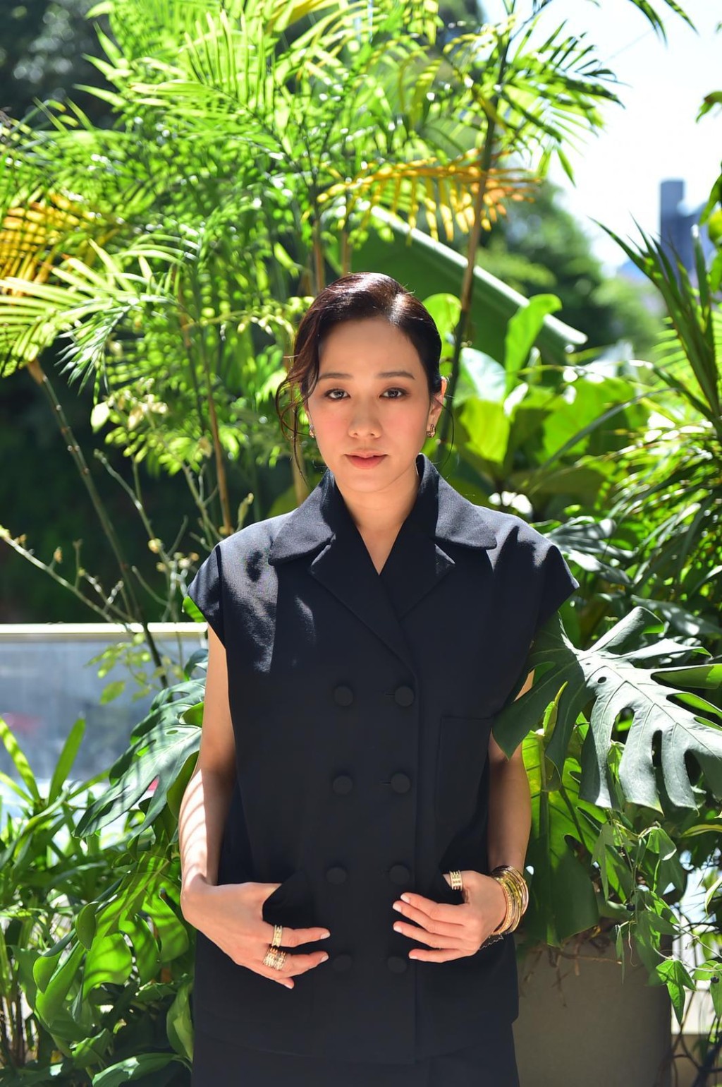 林嘉欣首次馬拉松式謝票，連跑45場同觀眾接觸令她好開心。