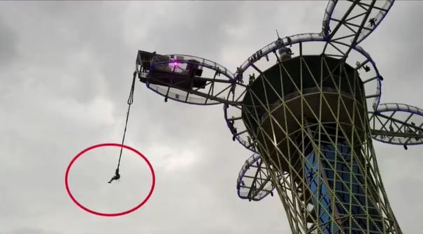廣州融創樂園有遊客玩笨豬跳時，回收設備有鋼絲斷裂，在半空吊吊揈十分鐘才獲救。