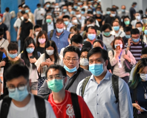 港人日棄10公噸口罩。 資料圖片