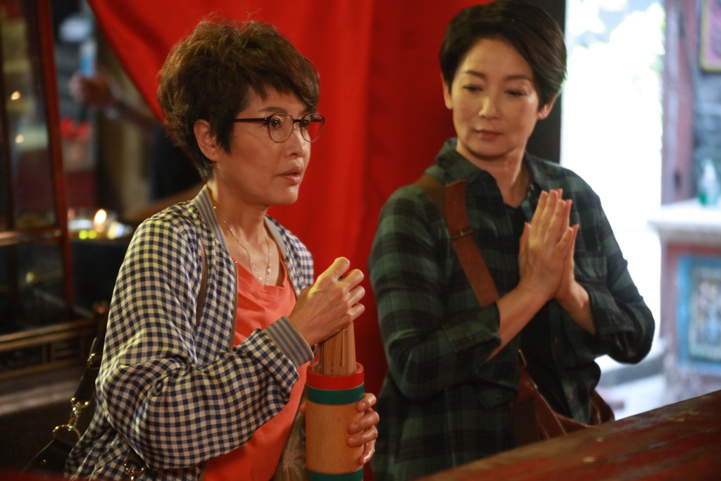 王綺琴在《輕．功》中飾演前電影道具師、雕刻師。