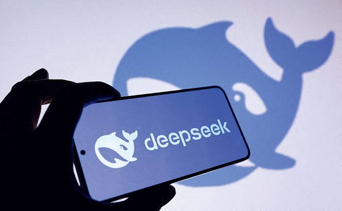 DeepSeek據報新一輪融資籌集1000億人民幣 寧德及騰訊成主要投資者