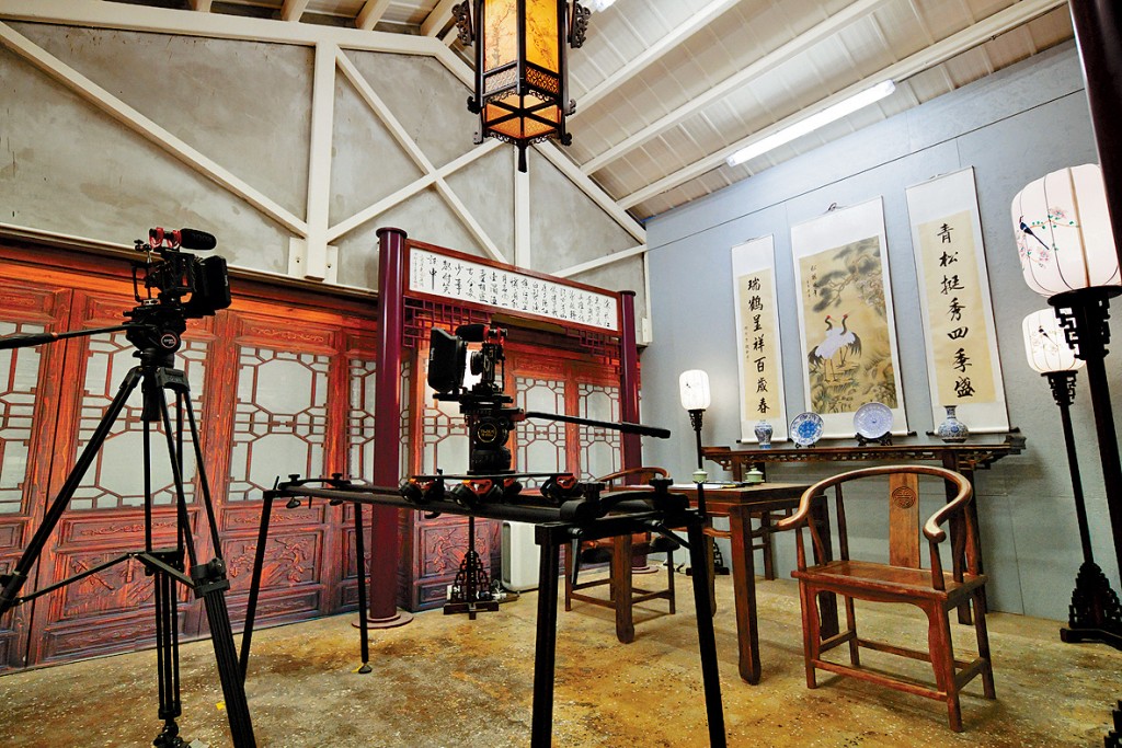 住客可以經酒店預約參加電影拍攝體驗館、平安包工作坊等活動。