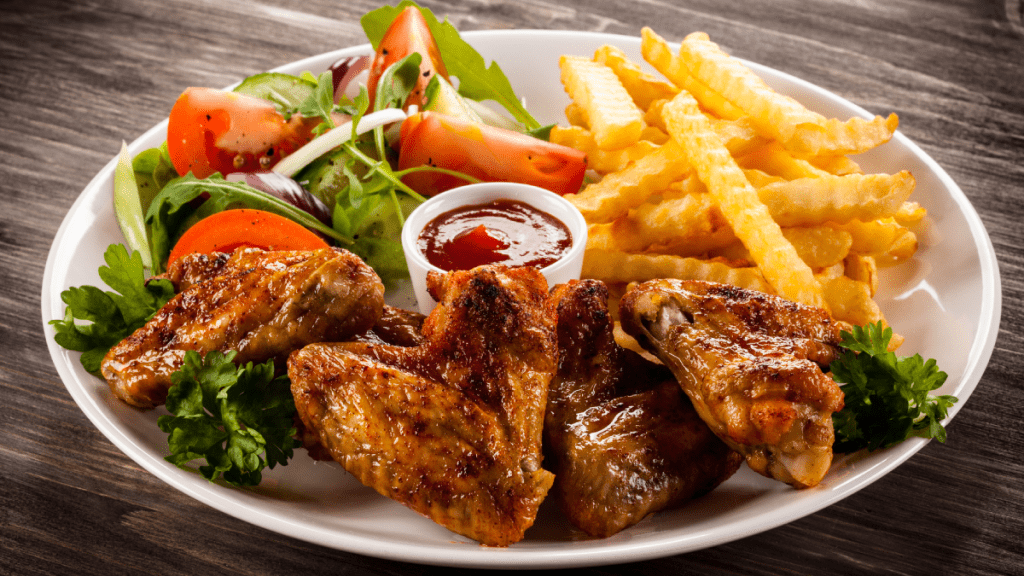 常吃雞翼薯條可致肝癌大腸癌，醫生籲必吃1類平價防癌食物。