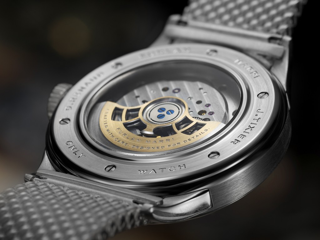 品牌更找來Dominique Renaud和Julien Tixier兩位製錶大師，共同研製出能夠辨別400年閏年的Secular模組，附加於萬年曆系統中。