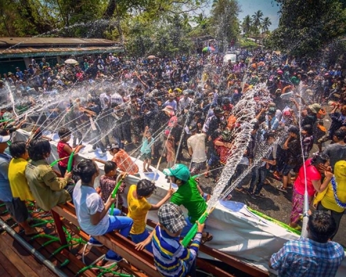 泰國政府決定連續第2年取消潑水節節慶活動。網圖