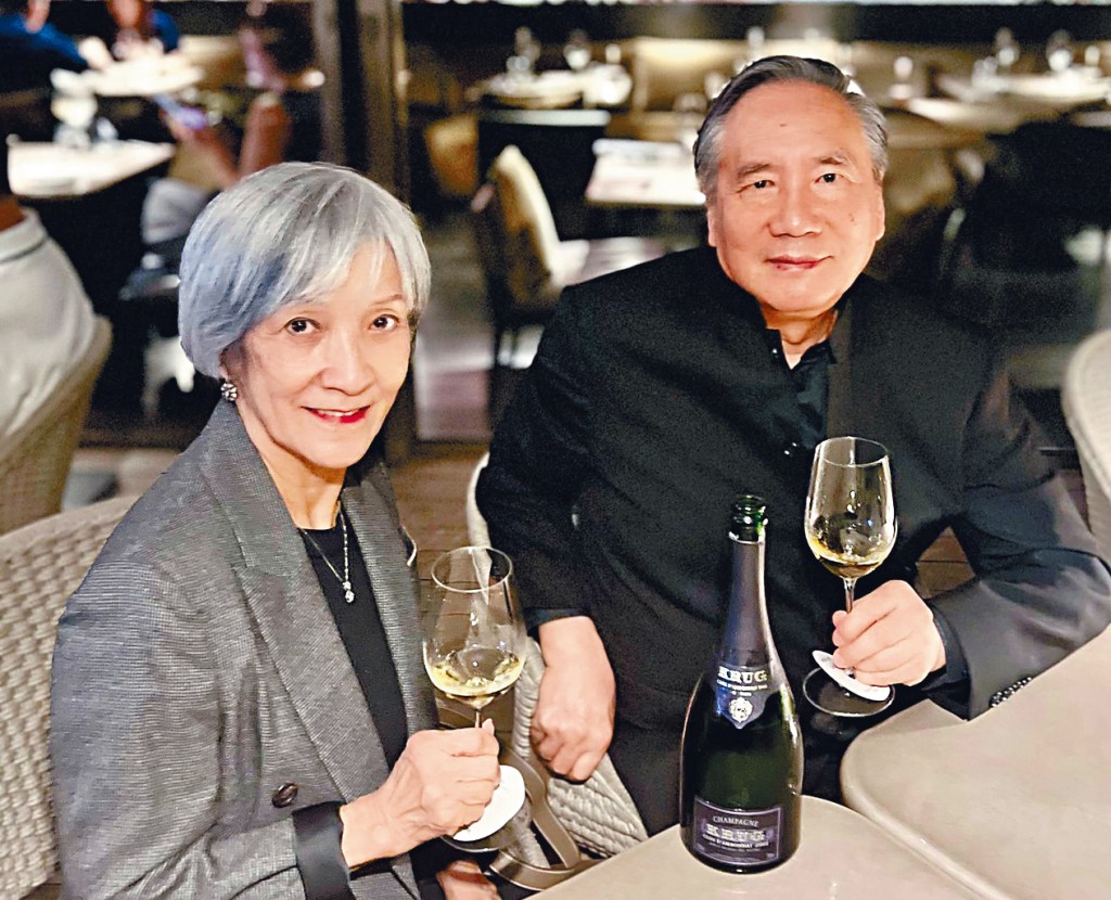 跟太座在「Ami」飲名牌Krug香檳