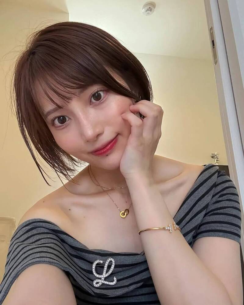 现在的Nako是一名知名美妆网红。IG／nakodayon