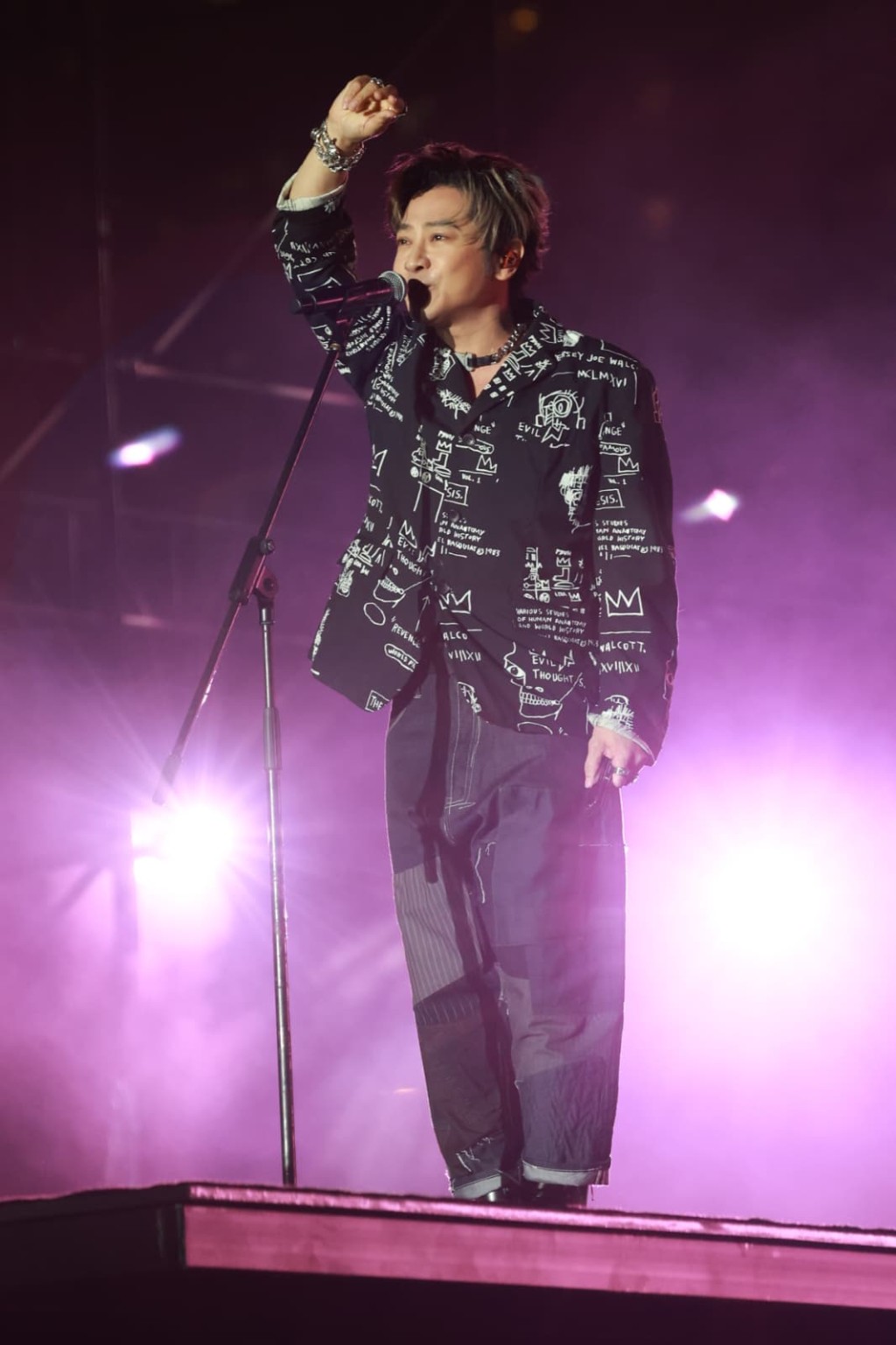 孫耀威壓軸巡唱打算選址香港。