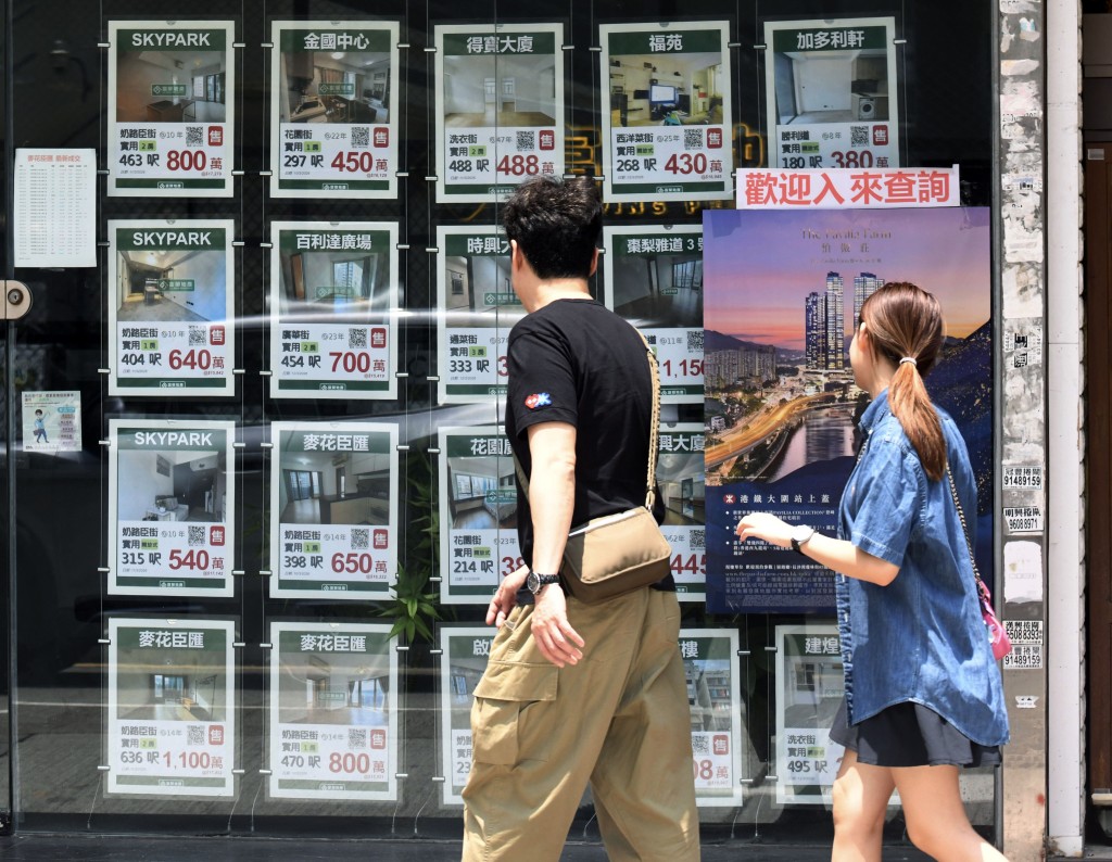 曹德明表示，銀行對住宅按揭業務趨向積極，加上經濟逐步復甦，預計用家及投資者將加快入市步伐。