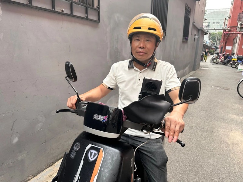 仗義護花的外賣騎手孟世祥。新民晚報 仗義護花的外賣騎手孟世祥。新民晚報