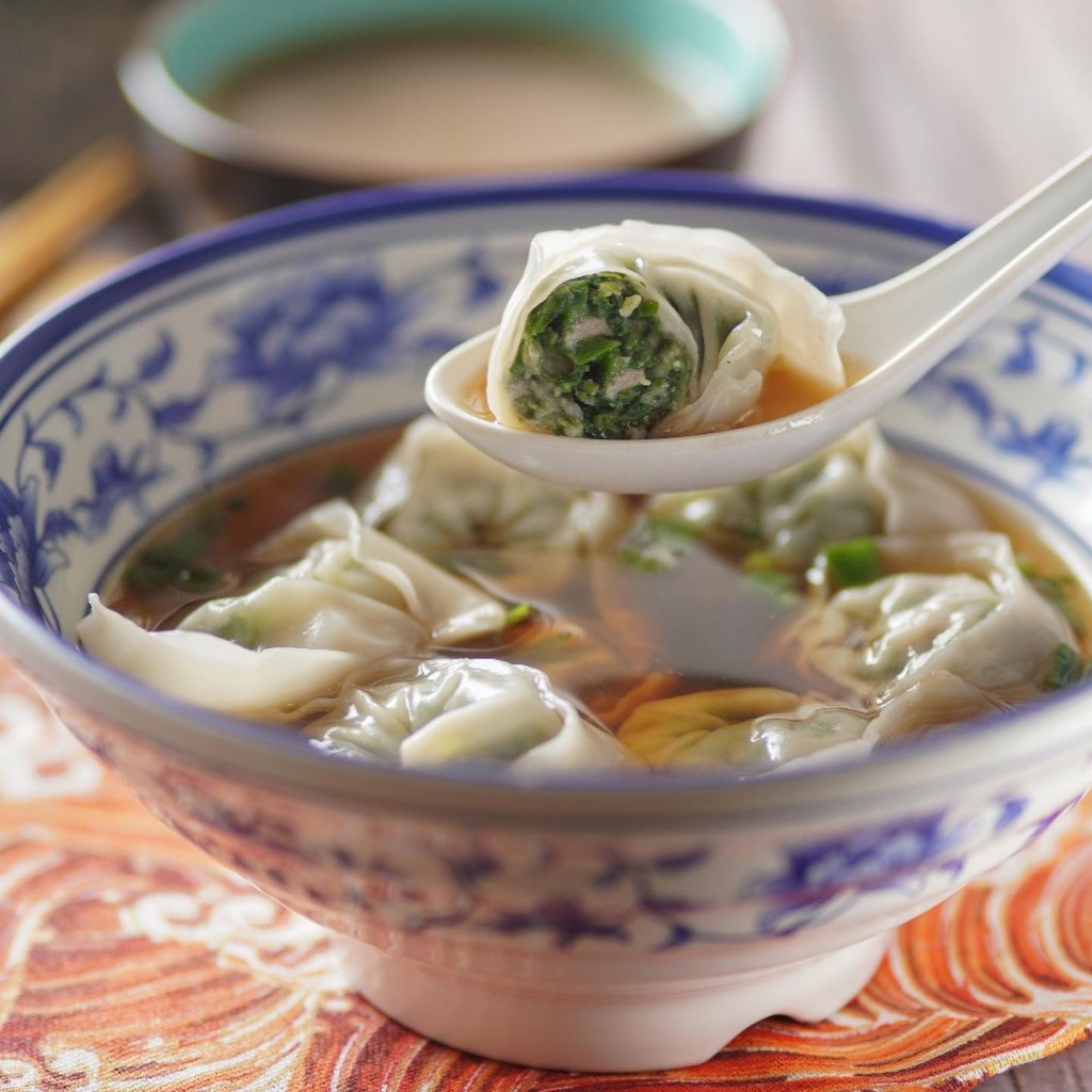 主打正宗的滬菜，多年來堅持「人手製作，不含味精」的宗旨