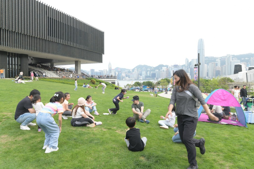 「滅罪精英運動會」嘉年華,將於10月18日及19日在西九文化區藝術公園大草坪舉行。 「滅罪精英運動會」嘉年華,將於10月18日及19日在西九文化區藝術公園大草坪舉行。