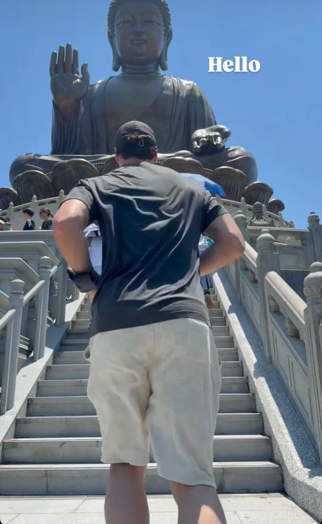 國際球壇傳奇伊巴謙莫域訪昂坪360。 國際球壇傳奇伊巴謙莫域訪昂坪360。