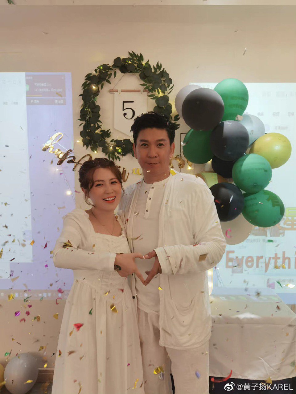 黄子扬在2017年与现任妻子结婚。