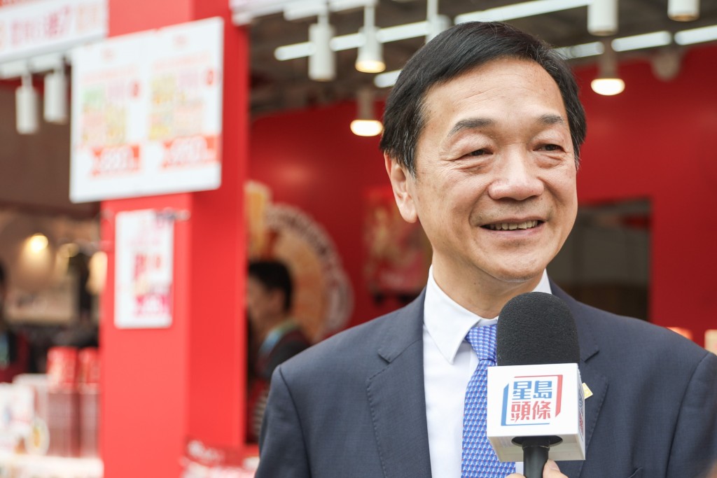 參展商安記海味董事總經理潘權輝。 參展商安記海味董事總經理潘權輝。