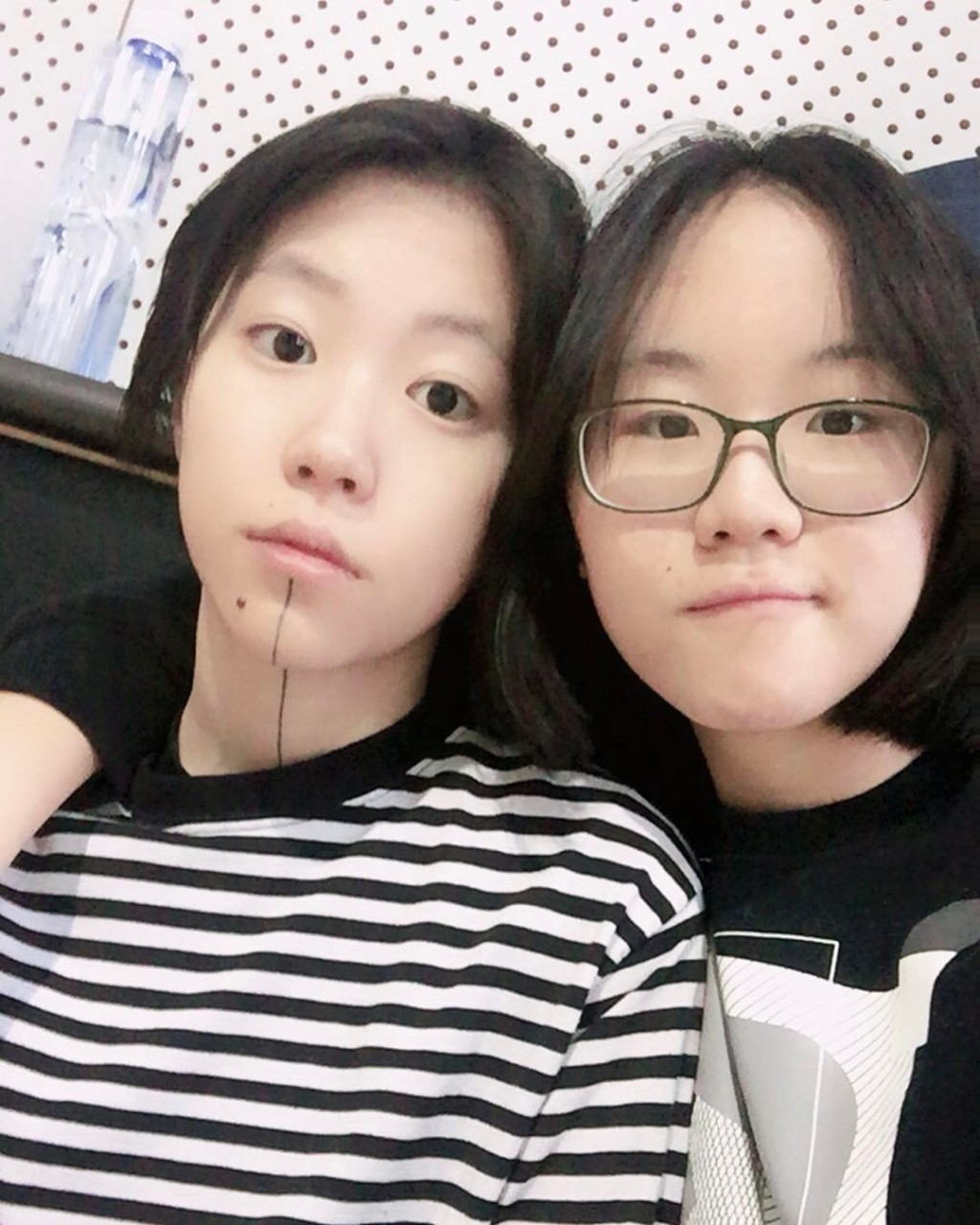 兩姊妹一直感情要好。