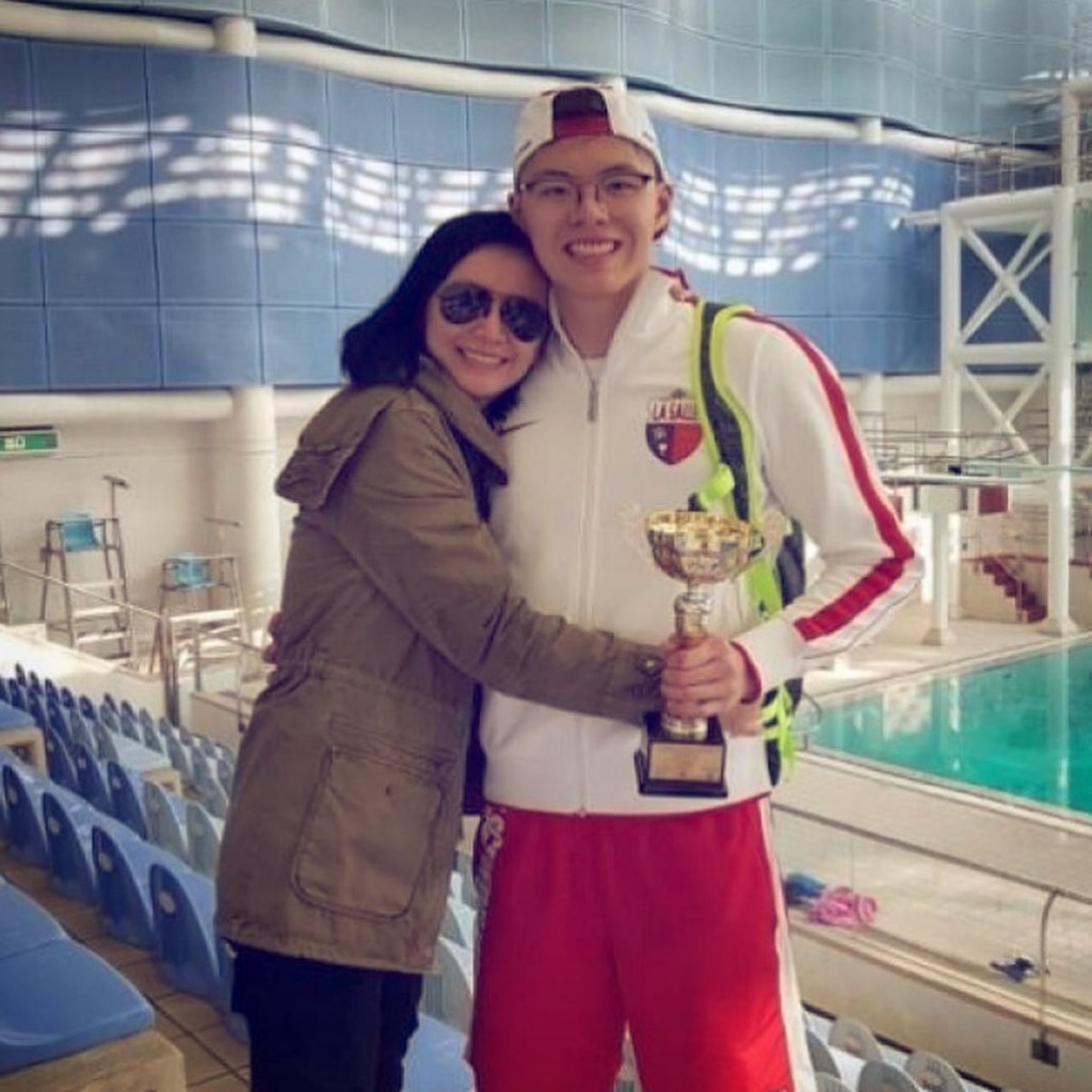 林浩賢擔任喇沙B Grade隊長時，曾帶領隊友成功衝擊一直在學界泳賽表現出色的拔萃男書院。