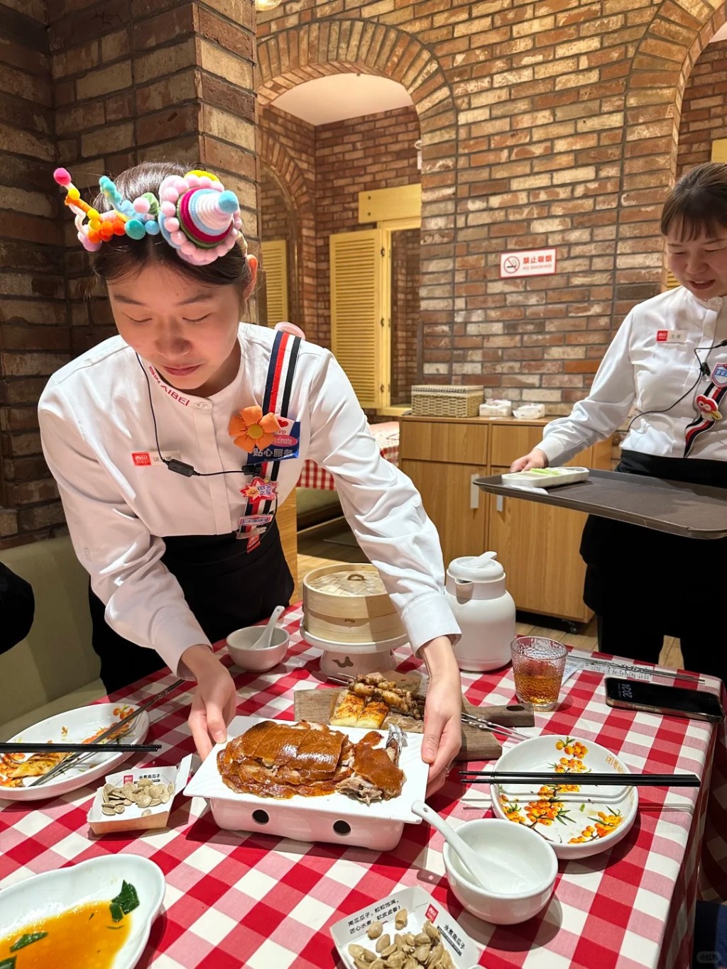 西貝月前遭預製菜風波重創後遦番出招救亡。小紅書＠小粉小粉