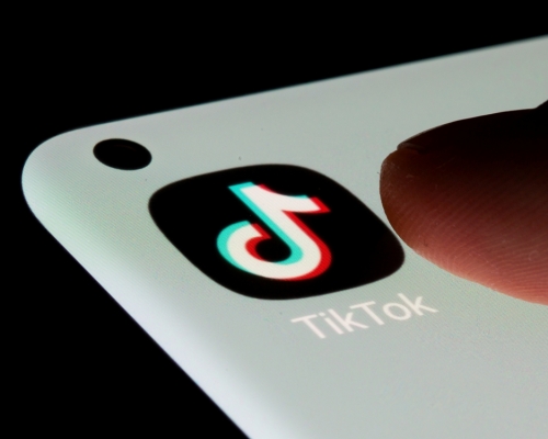 TikTok表示,這些針對13至17歲用戶的調整措施,未來數月將在全球實施。路透社資料圖片
