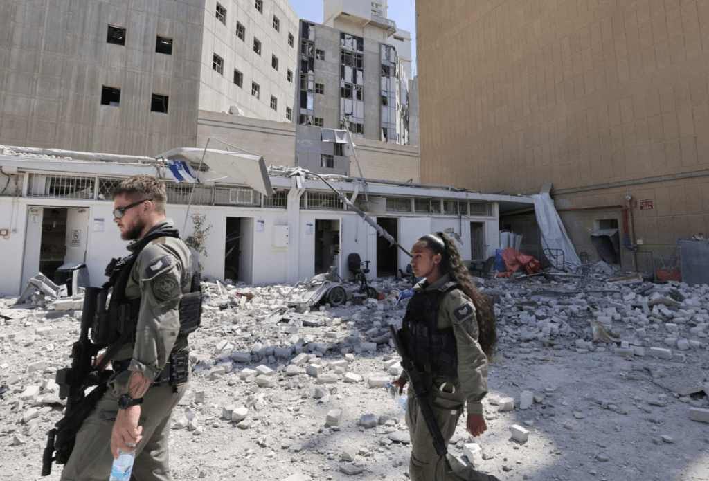 美以和伊朗的战争未知何时结束。路透社