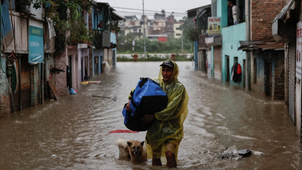 尼泊爾暴雨成災。 路透社