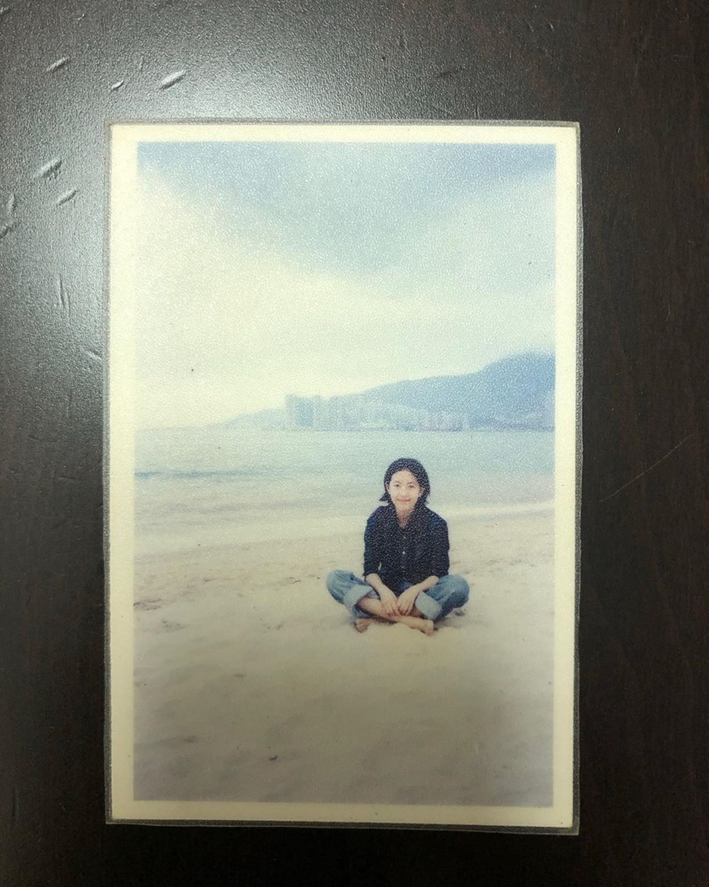 唐詠詩曾在社交網貼出中三的照片，見她當時樣貌清純，與初入行時分別不大。