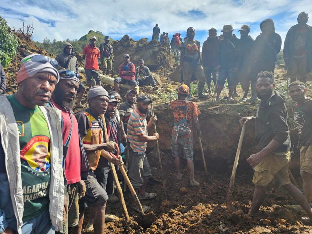 巴布亞新幾內亞24日凌晨發生山體滑坡，罹難者料升至670人。路透社