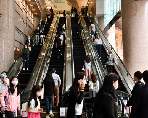 張竹君促市民保持社交距離。資料圖片