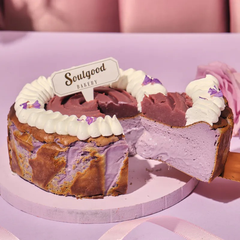 冲绳紫薯巴斯克芝士蛋糕（4寸／6寸／8寸）：$120／$480／$680