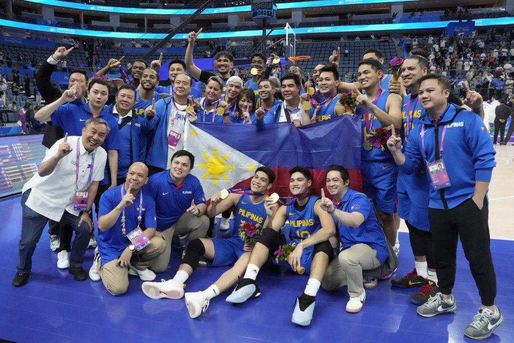菲律宾男篮夺金。 AP图片