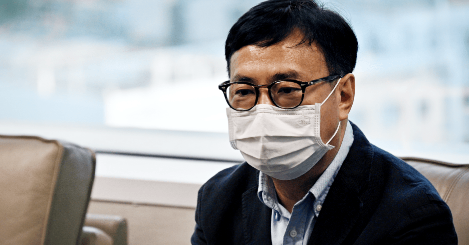 狄志遠指不希望過度演繹社工抗拒打針的情況。資料圖片
