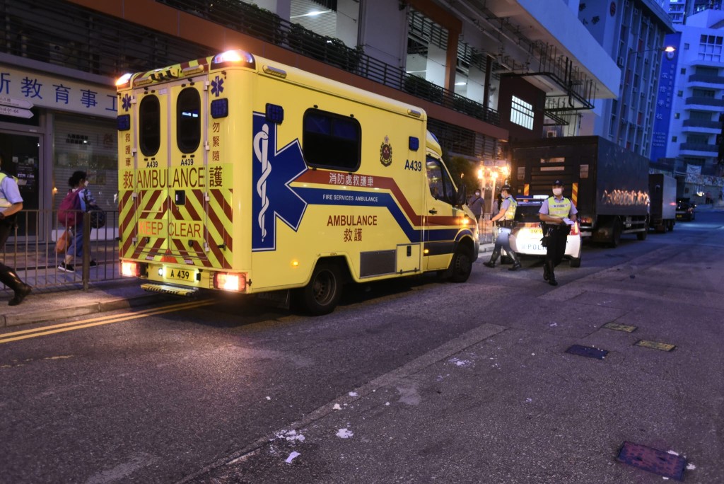 一名11歲姓麥男童被電動滑板車撞傷送院。