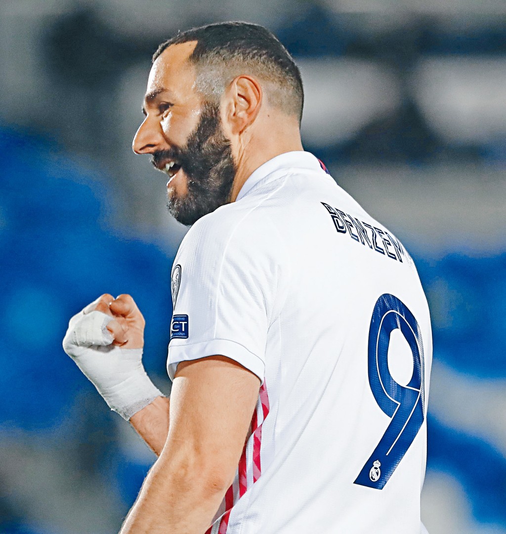 皇马前锋宾施马