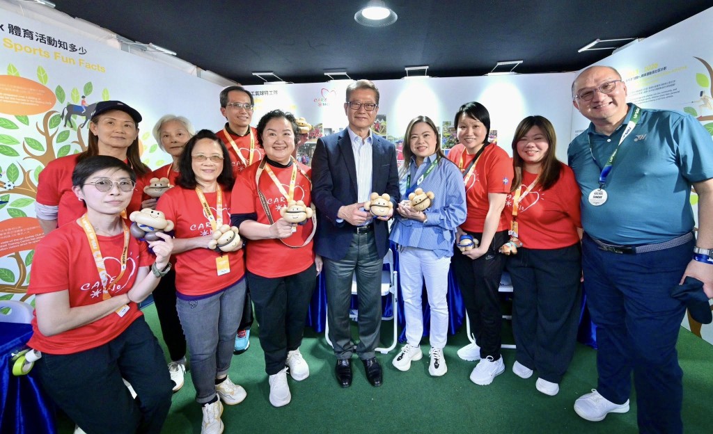 財政司司長陳茂波（中）亦有參加LIV Golf活動。