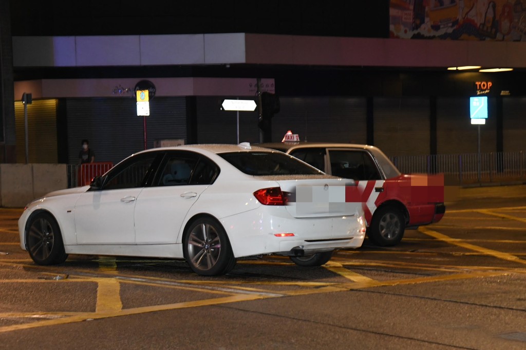旺角发生三车相撞意外，涉及一辆P牌白色宝马及两辆的士。资料图片