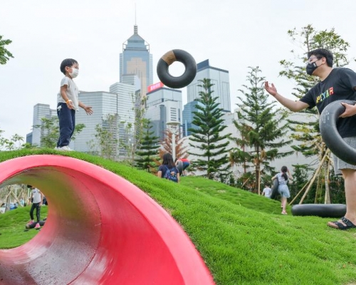 靠近添馬公園的一端，設置了一個以「童樂園」為主題的活動區。政府圖片