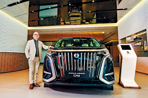 張景榮（Raymond）稱，品牌的銷量可觀，但仍會不斷引進新型號及提供更多試駕服務等，增加市場佔有率。