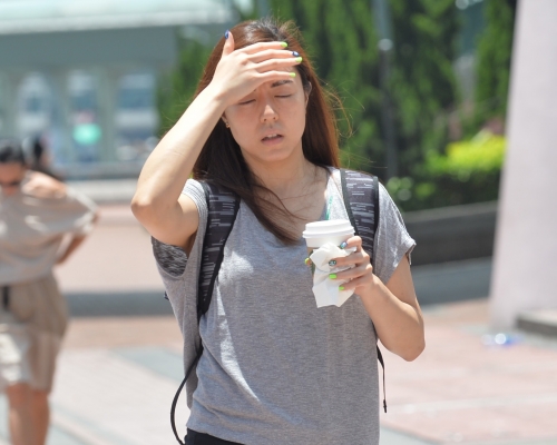 天氣仍然炎熱。資料圖片