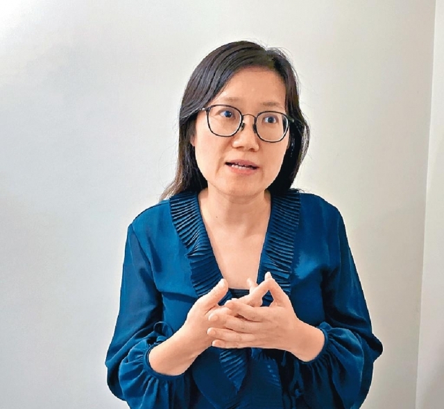 外傭僱主關注組召集人徐曉彤指,過去一年每月接獲百宗僱主求助。