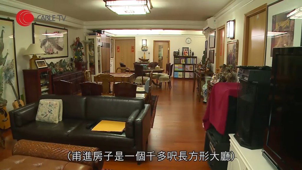 邵音音九龍塘的3000呎豪宅，淨計客廳大過不少人間屋。