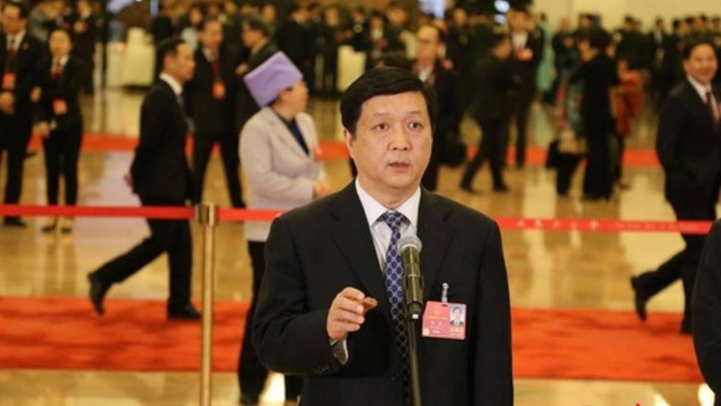 去年1月被免職的「殲-20之父」楊偉，其在中科院的簡歷被刪除。人民網