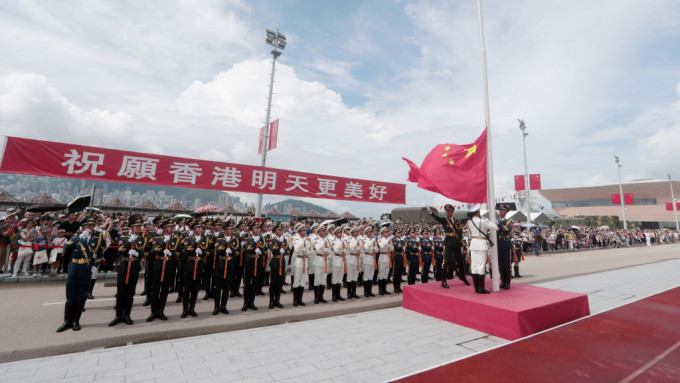 駐港解放軍在昂船洲軍營,舉行慶祝中國人民解放軍建軍96周年招待會。(資料圖片)