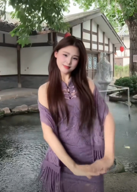 網紅「橙子姐姐」。 網紅「橙子姐姐」。