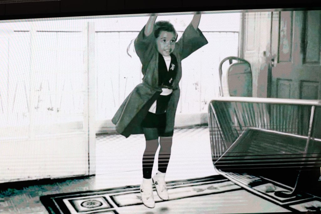 莫文蔚透露在九龍城長大。