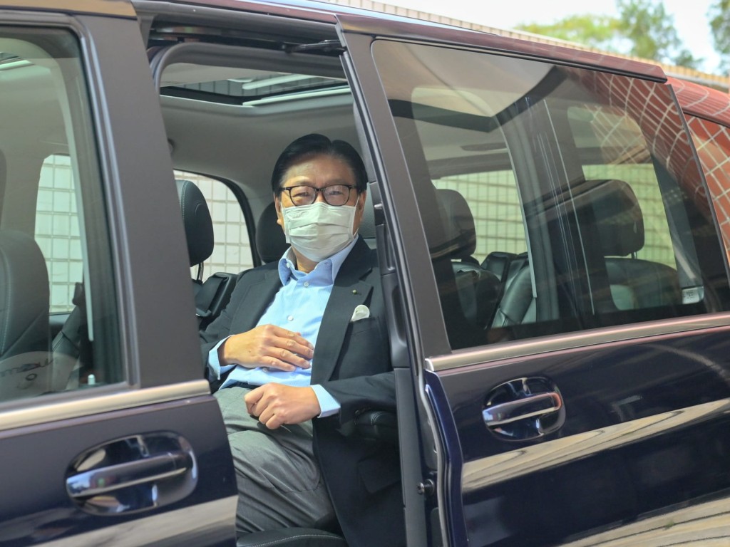 馬時亨認為主流教育應包括品格教育。