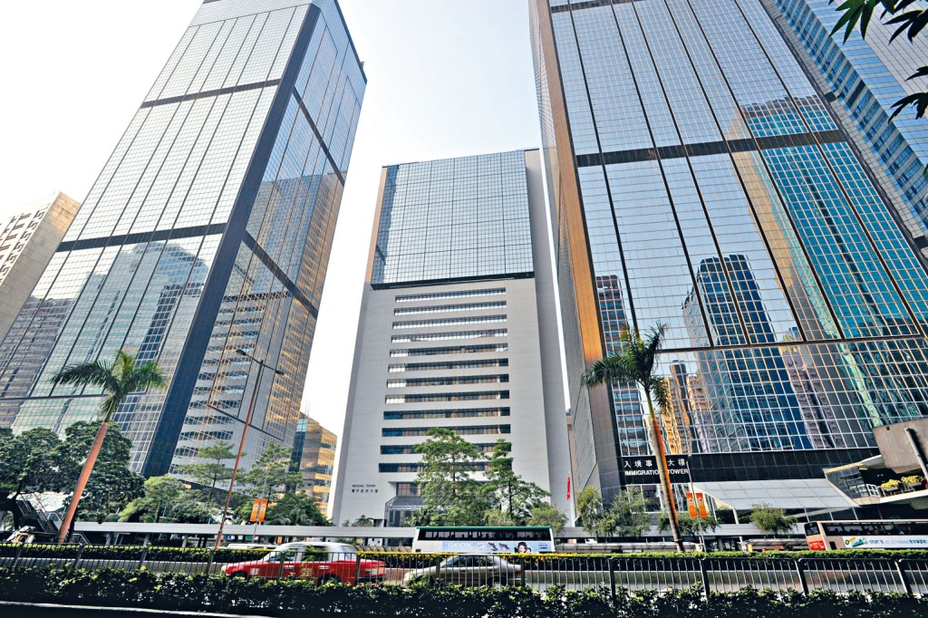 灣仔北三座政府大樓，將重建成新的會展設施、酒店和甲級寫字樓。