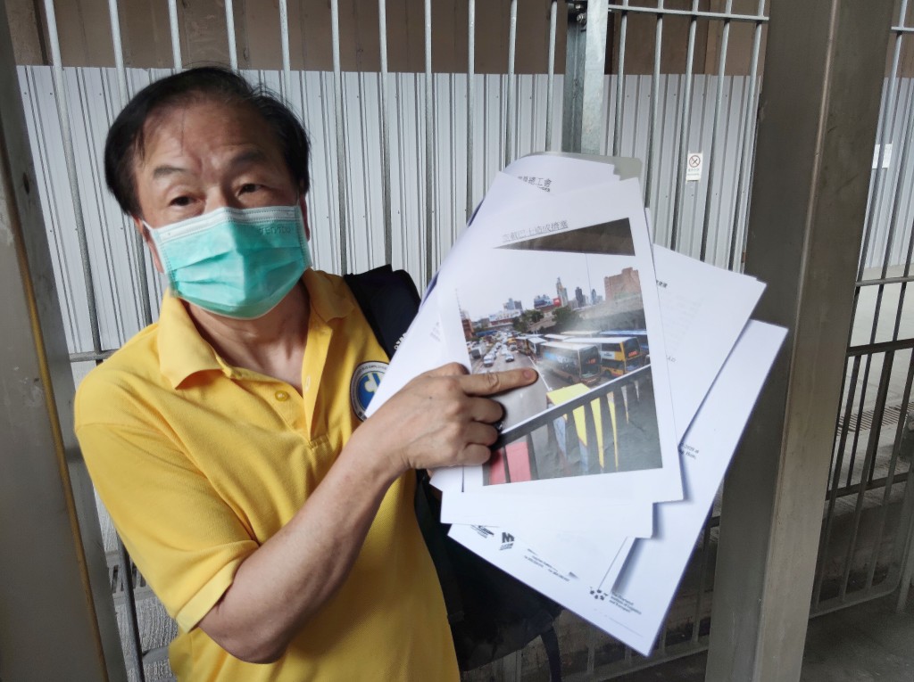 九巴員工協會顧問郭志誠分析事件表示,涉事巴士在毫無減速下直撞前車,相信意外主因是車長疲勞過度及精神狀態欠佳。 九巴員工協會顧問郭志誠分析事件表示,涉事巴士在毫無減速下直撞前車,相信意外主因是車長疲勞過度及精神狀態欠佳。